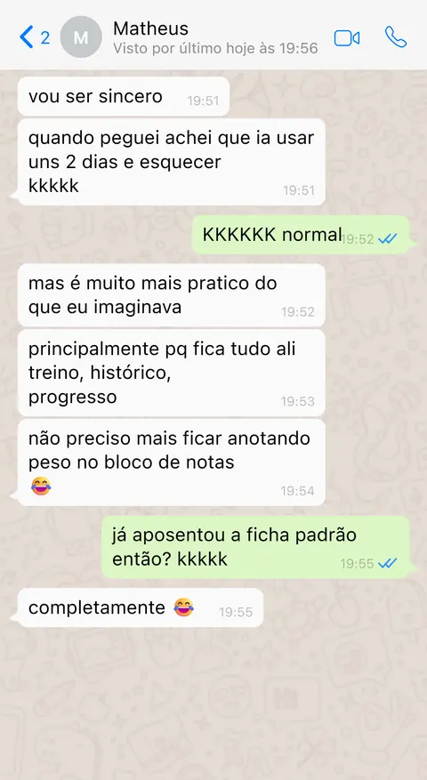 Conversa no WhatsApp: aluno diz que o histórico substituiu as anotações no bloco de notas